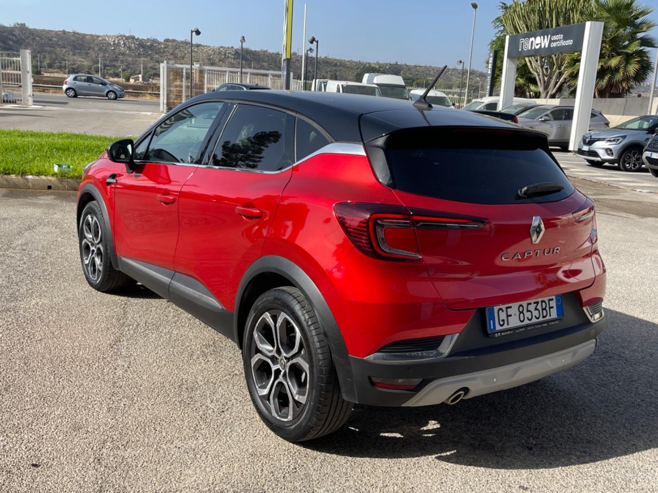 Renault Captur TCe 100 CV GPL Intens solo 15.000 km