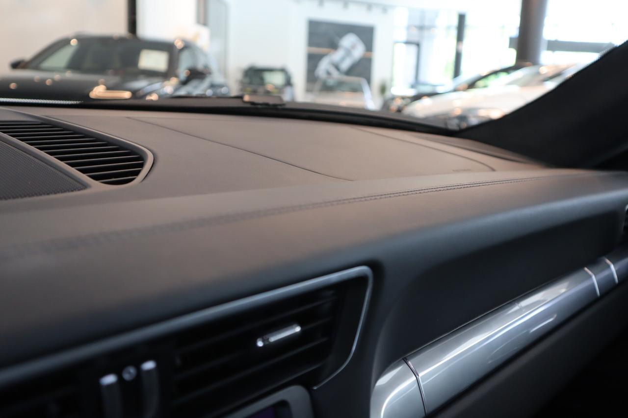 Porsche 911 3.8 400 CV COUPE PDK