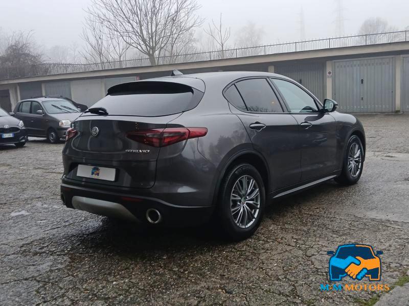 Alfa Romeo Stelvio 2.2 t Business rwd 180cv auto ProMMo