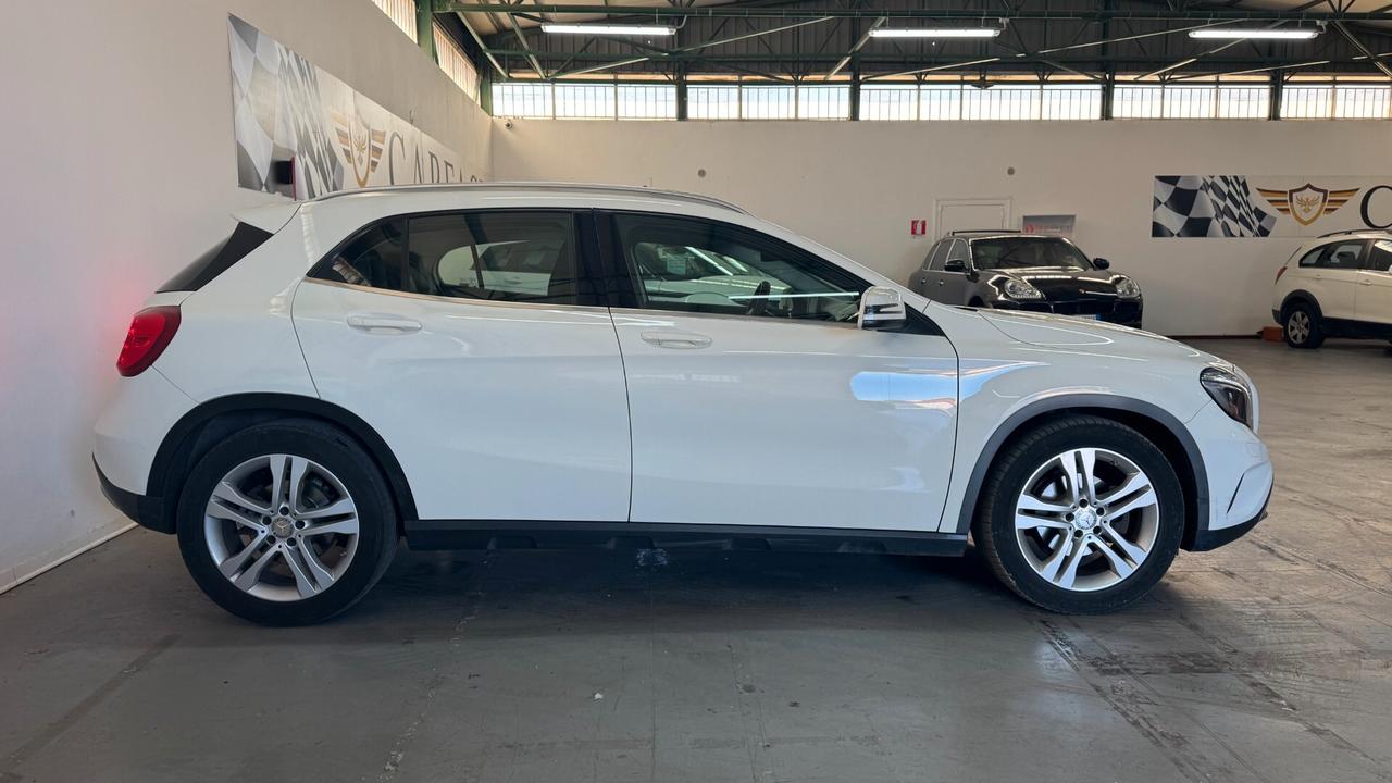 MERCEDES-BENZ GLA 220d SPORT 2.2 177CV - 2016