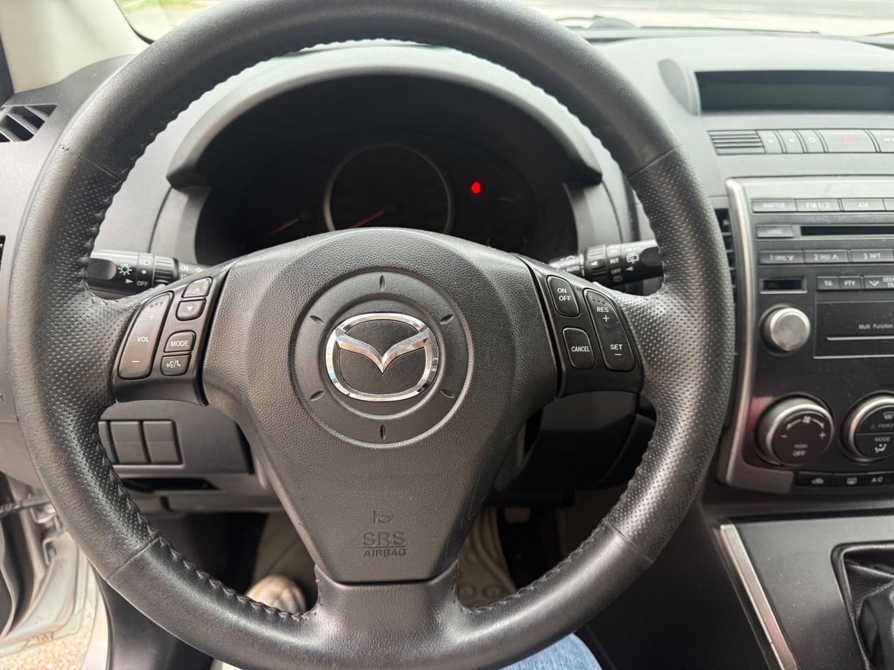 Mazda 5 - 7 POSTI
