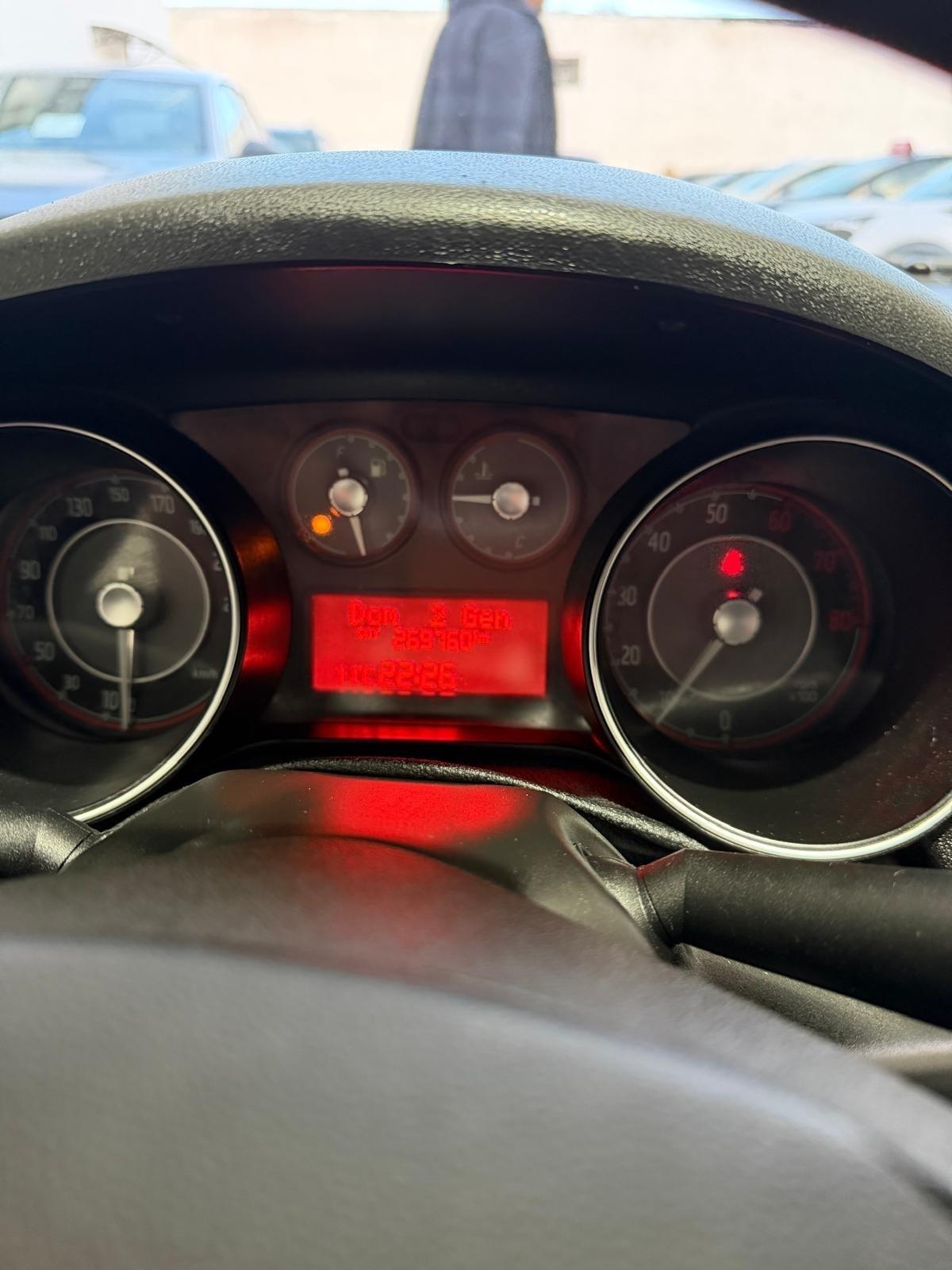 Fiat Punto 1.2 8V 5 porte Lounge GPL