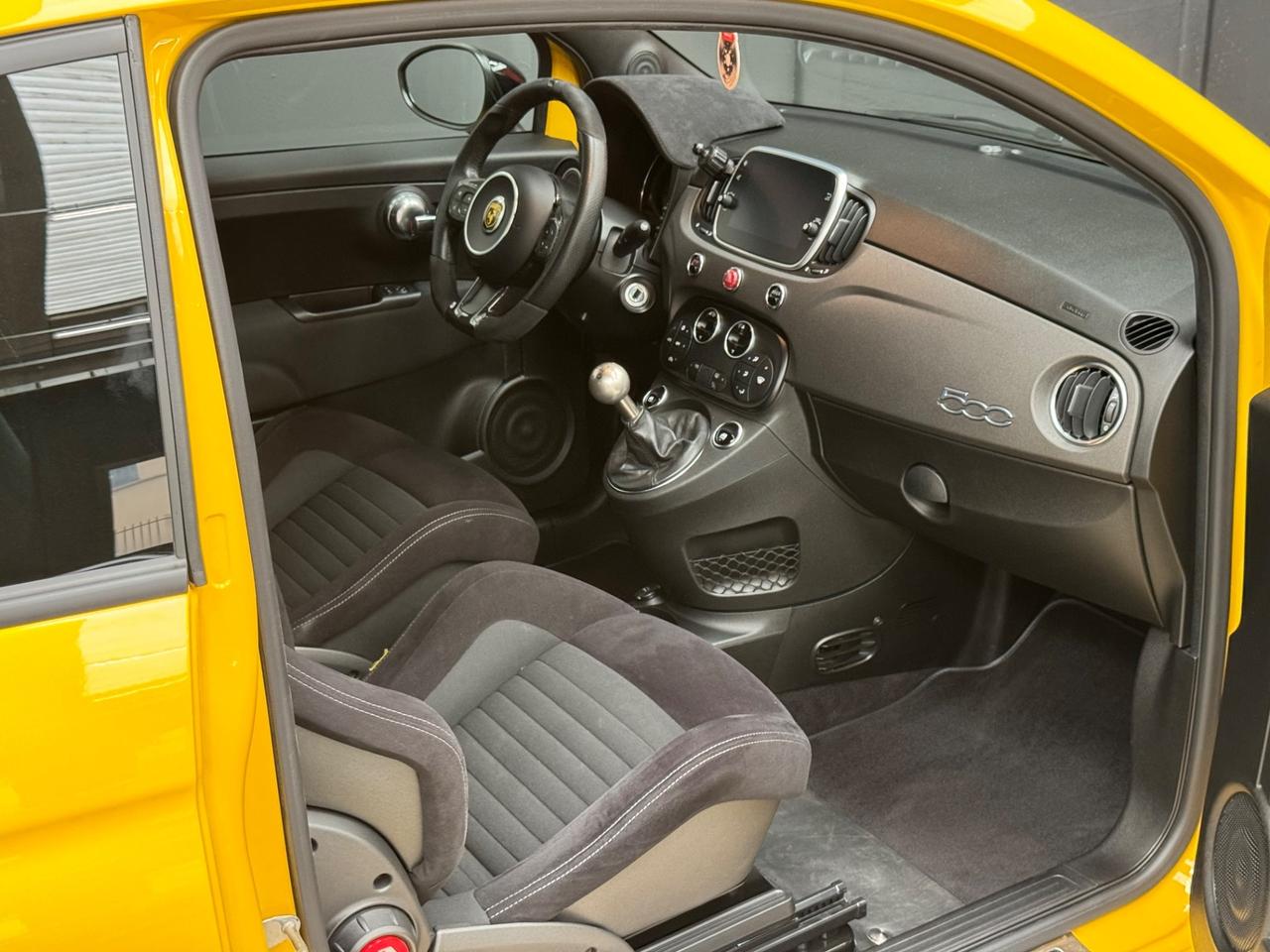 Abarth 595 1.4 Turbo T-Jet 180 CV Competizione
