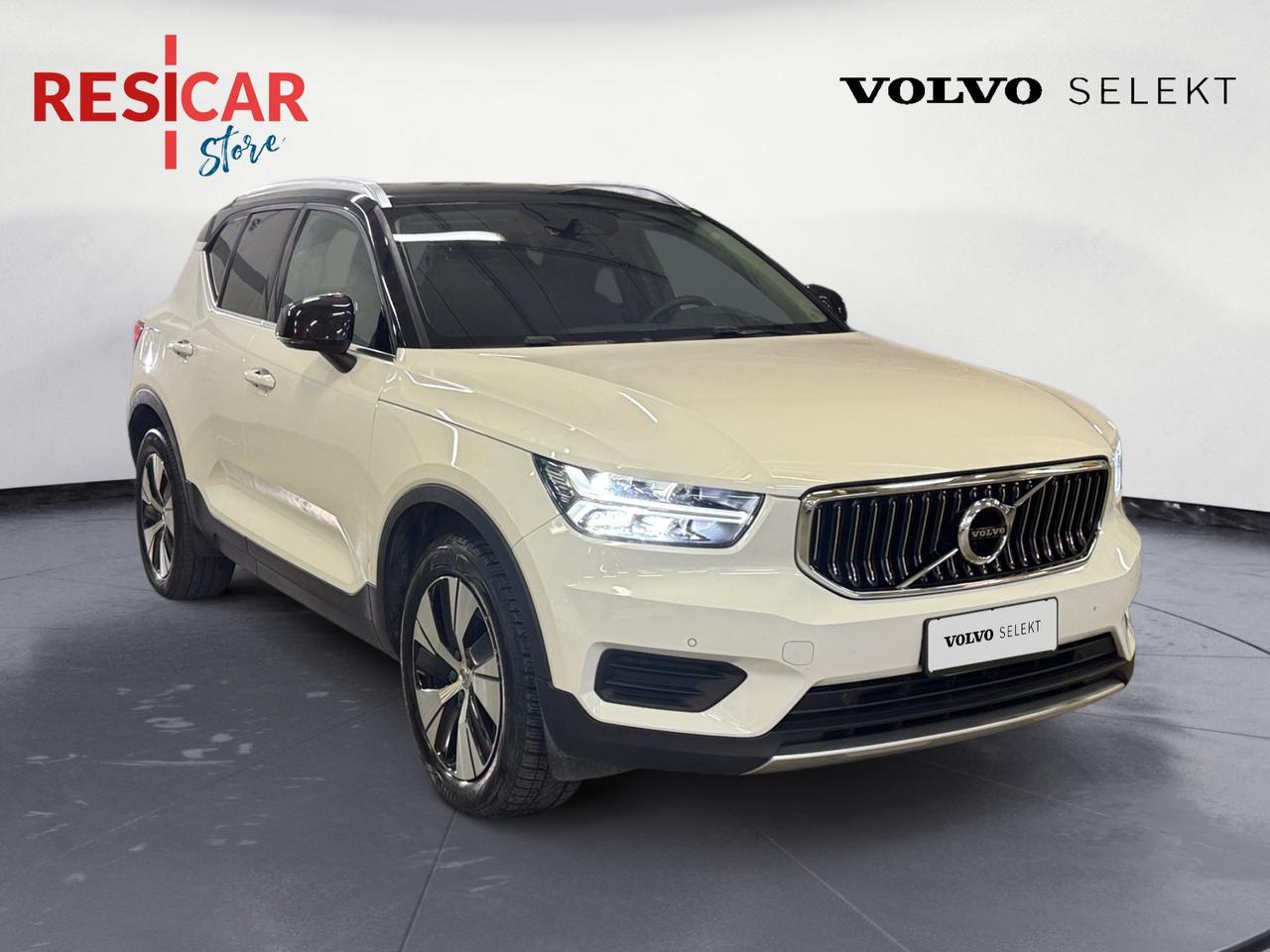 VOLVO XC40 N1 1.5 T4 plug-in hybrid Inscription Expression AUTOCARRO