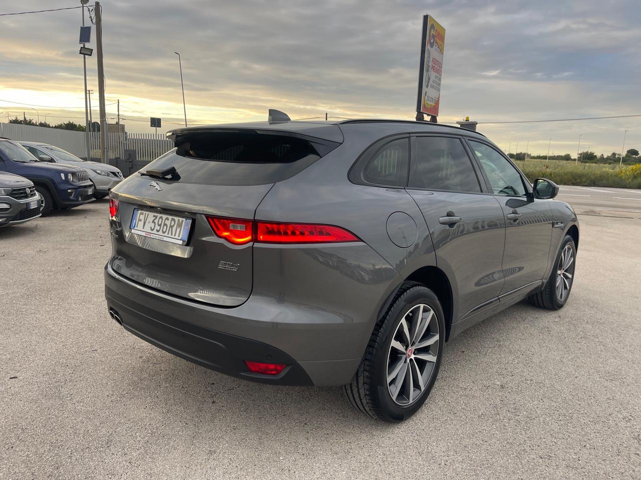 JAGUAR F- PACE 2.0 D 180CV AWD R-SPORT 58000KMM