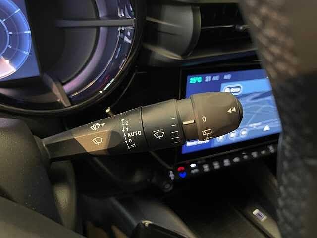 Alfa Romeo Junior 1.2 136 CV Hybrid eDCT6