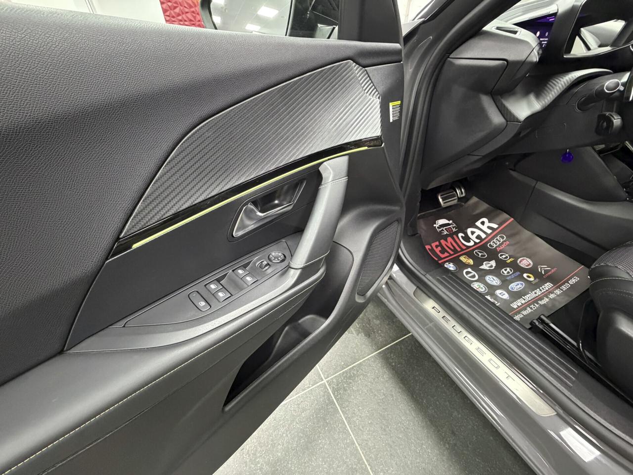 Peugeot 2008 BlueHDi 130 S&S EAT8 GT