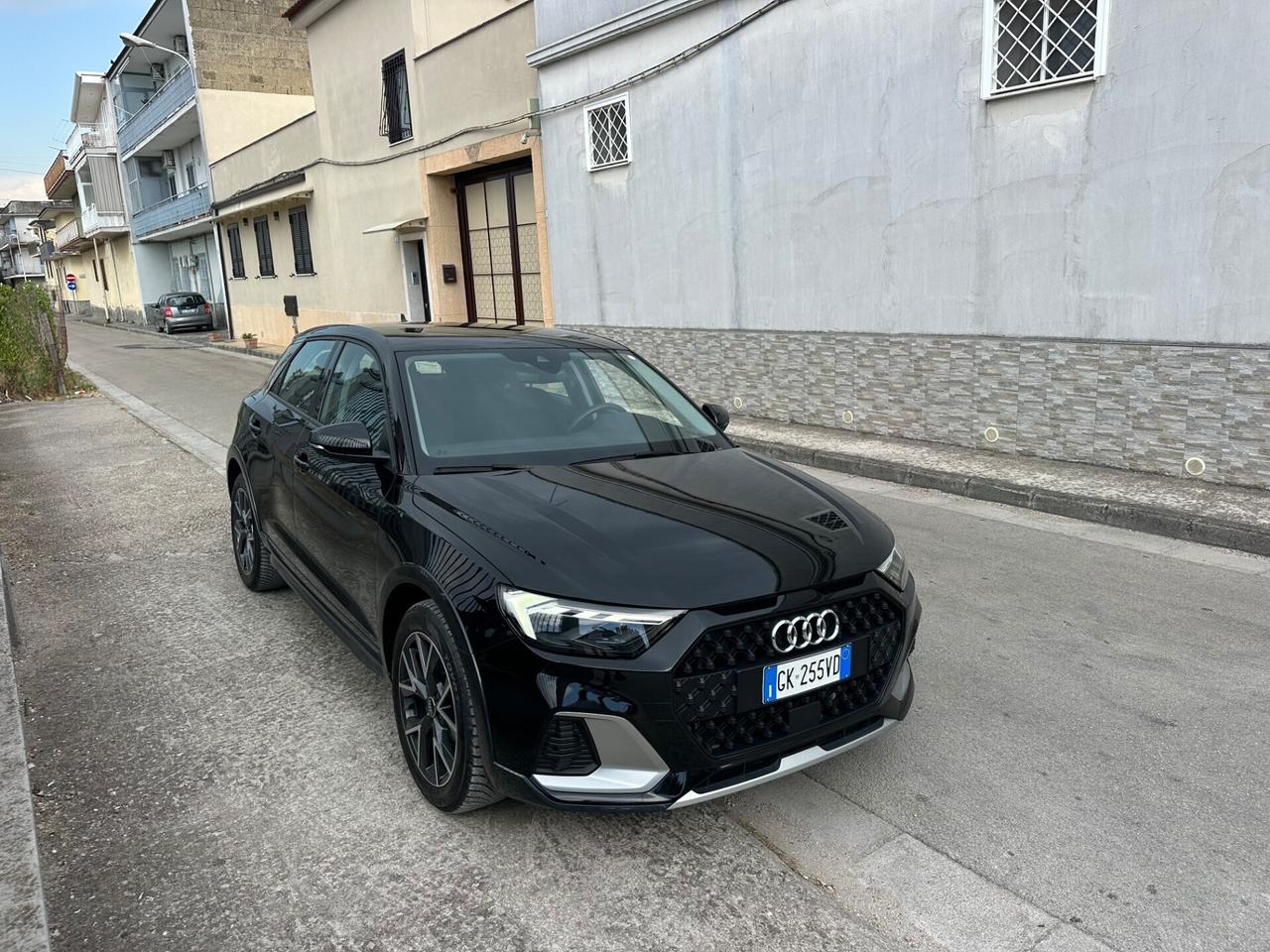 Audi A1 allstreet 30 TFSI Identity Contrast 2022