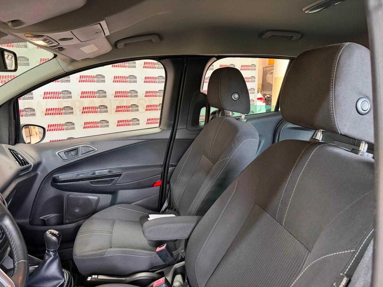 Ford B-Max 1.5 TDCi 75 CV Titanium