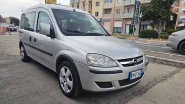 Opel Combo 1.6 CNG Metano 4p. Van Vetrato