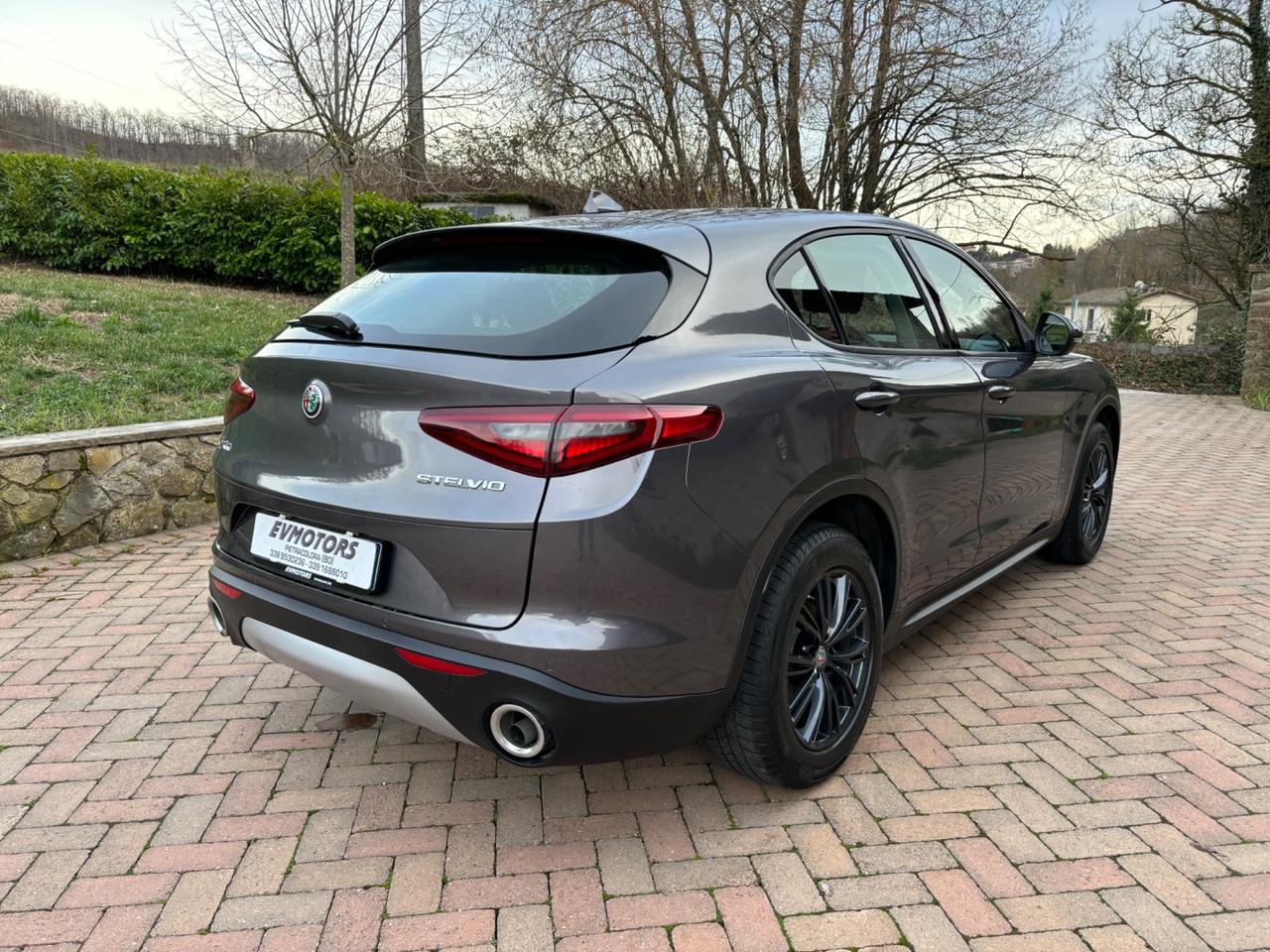 Alfa Romeo Stelvio 2.2 Turbodiesel 210 CV AT8 Q4 Executive