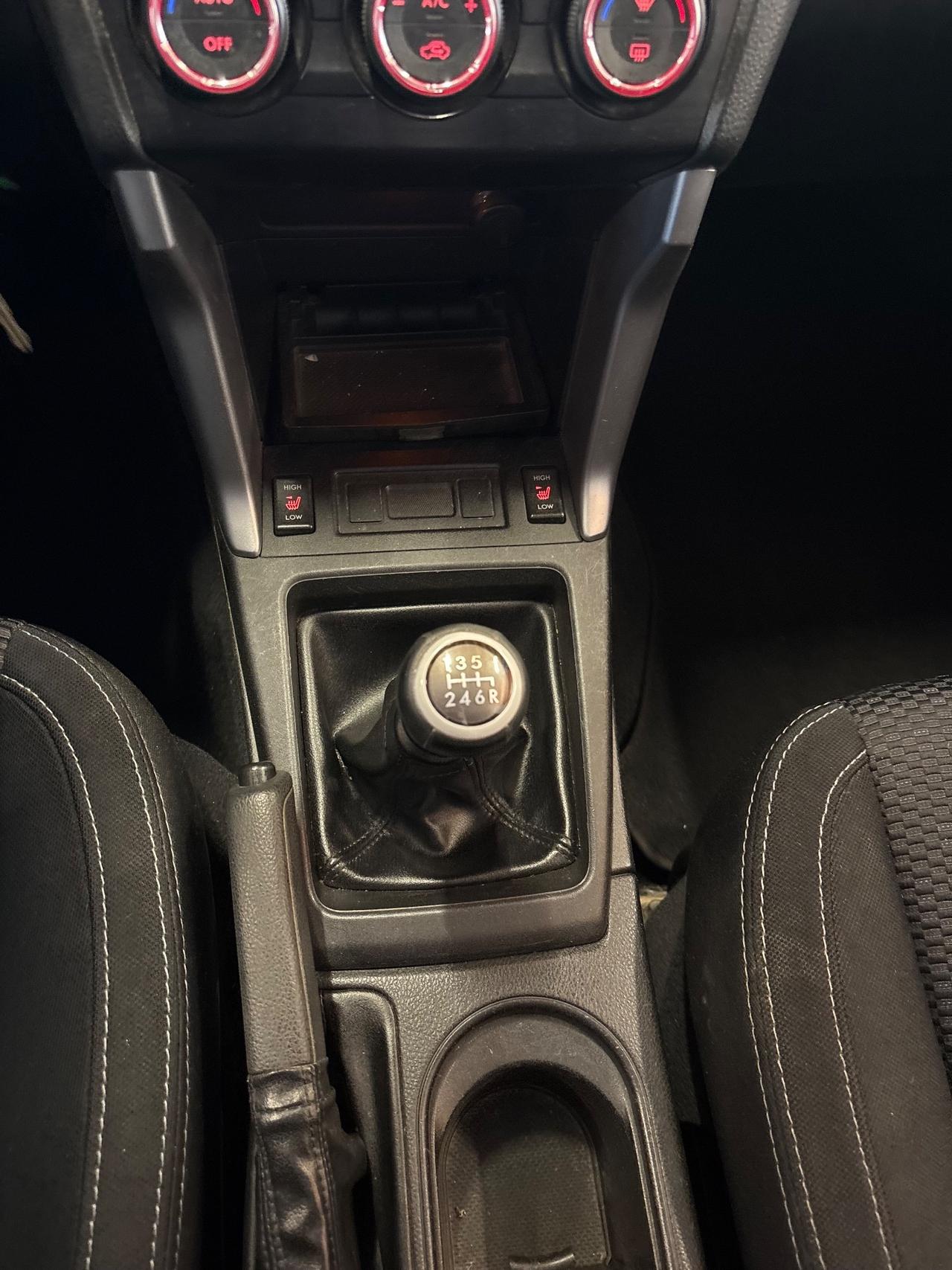 Subaru Forester 2.0D |BIANCO PERLA GANCIO TRAINO