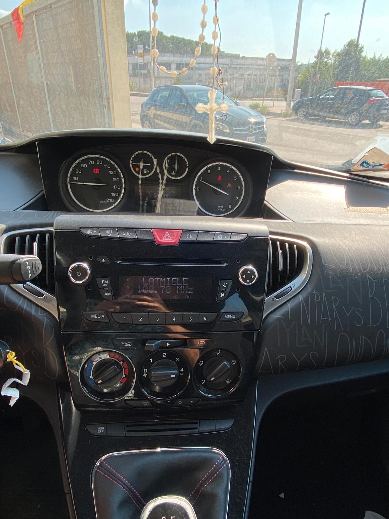 Lancia Ypsilon 1.2 54MILA KM BENZINA