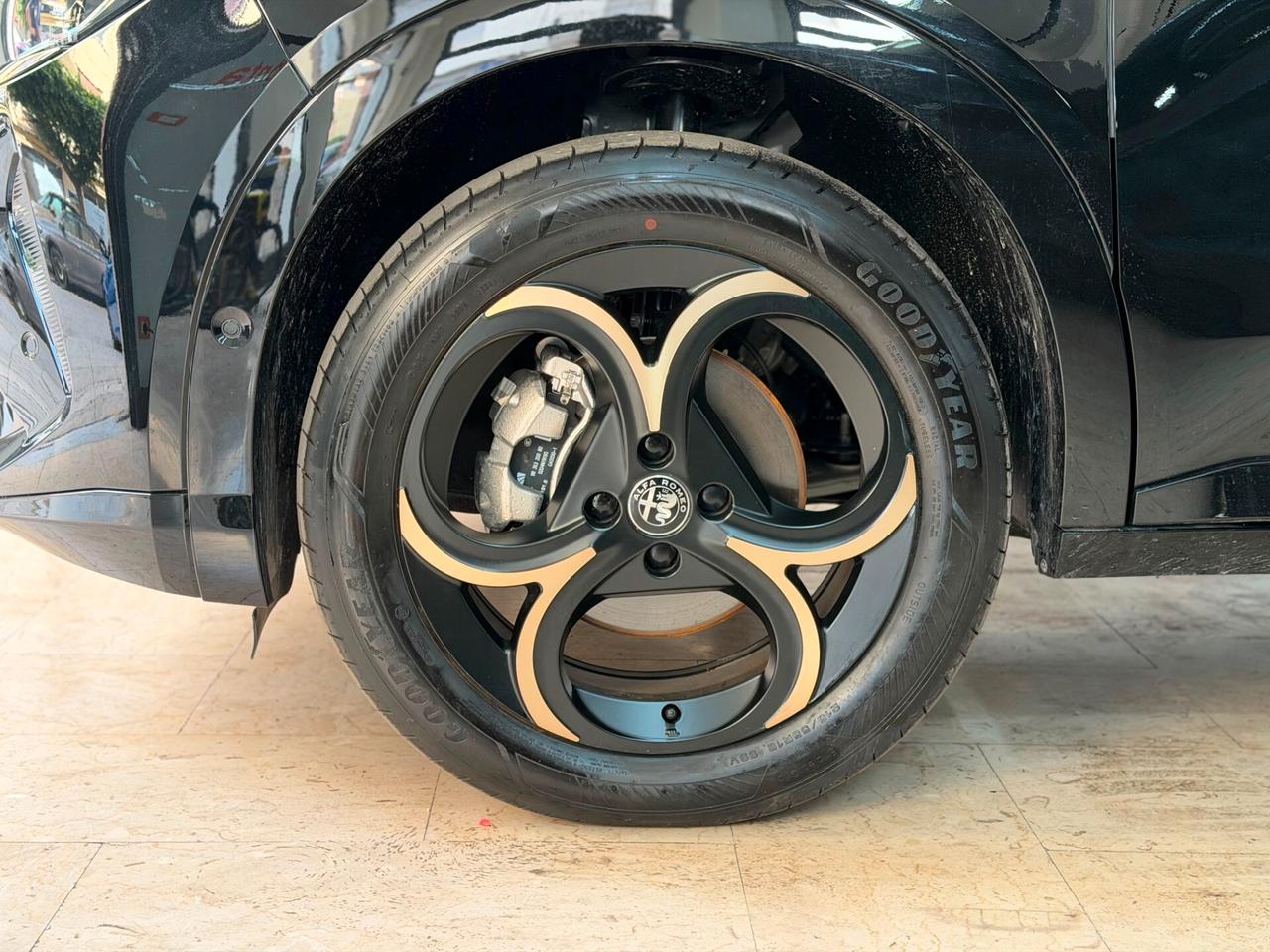 Alfa Romeo Junior 1.2 145 CV Hybrid eDCT6 Q4 Intensa Km0