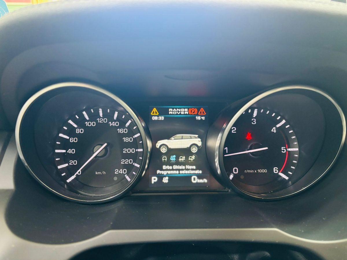 Land Rover Evoque 2.2 TD4 150cv Autom. Total Black