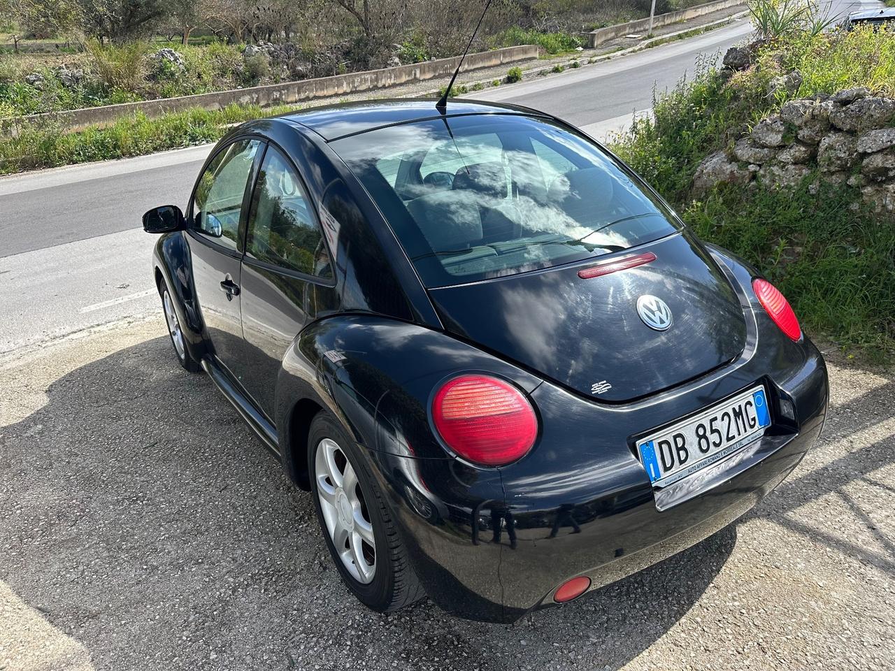 Volkswagen New Beetle 1.9 TDI 101CV