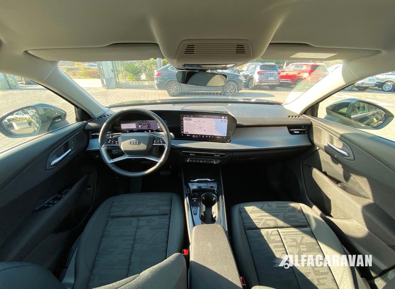 Audi Q3 Sportback 2.0 tdi Business Advanced 150cv s-tronic KM 0