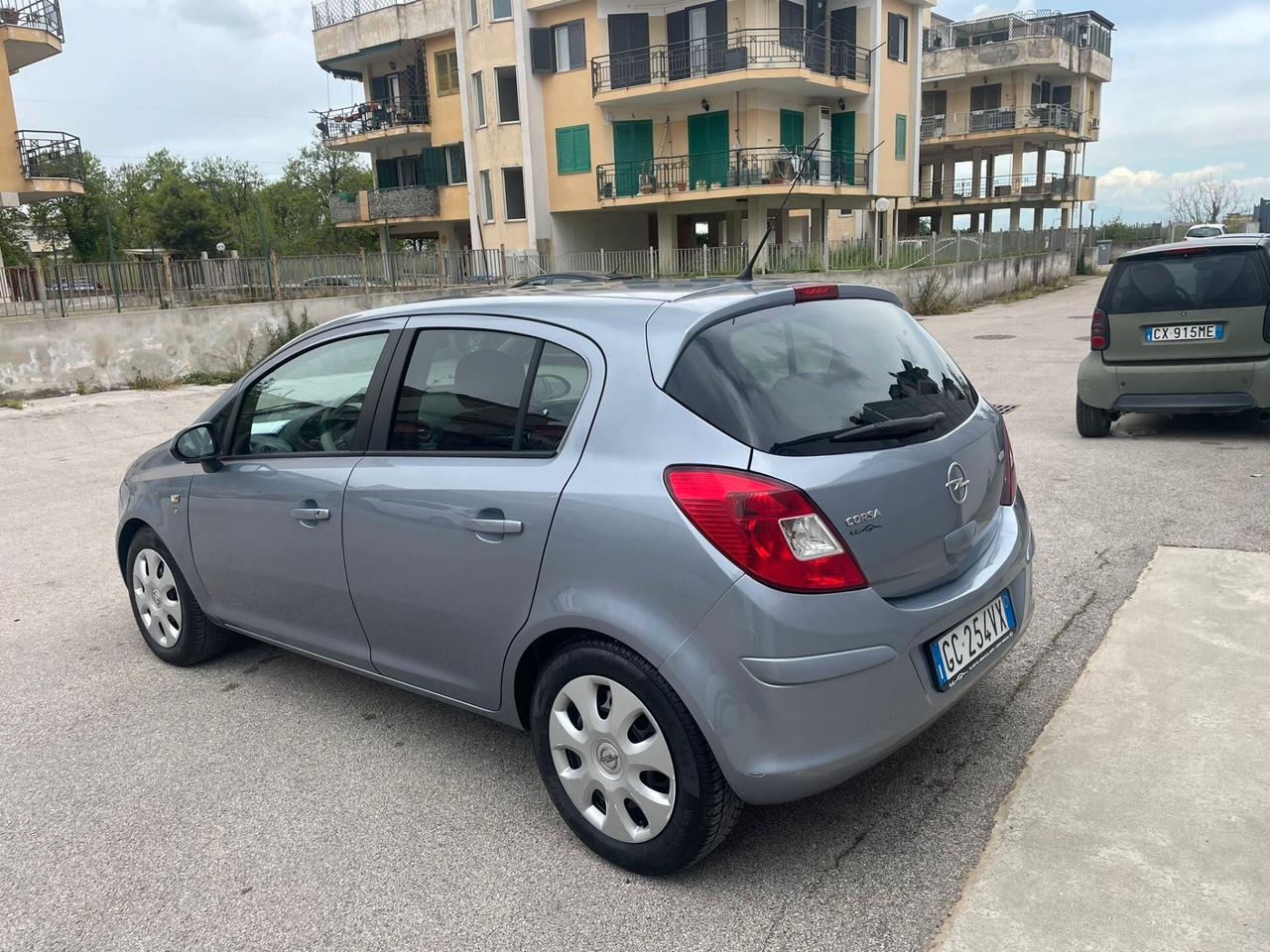 Opel Corsa 1.2 80CV 5 porte GPL-TECH Edition