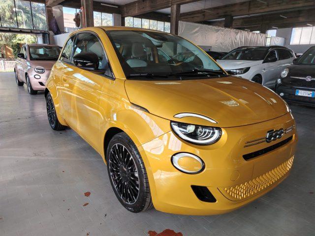 FIAT 500 Berlina Hybrid Icon km0 FULL PACK STYLE/CONFORT
