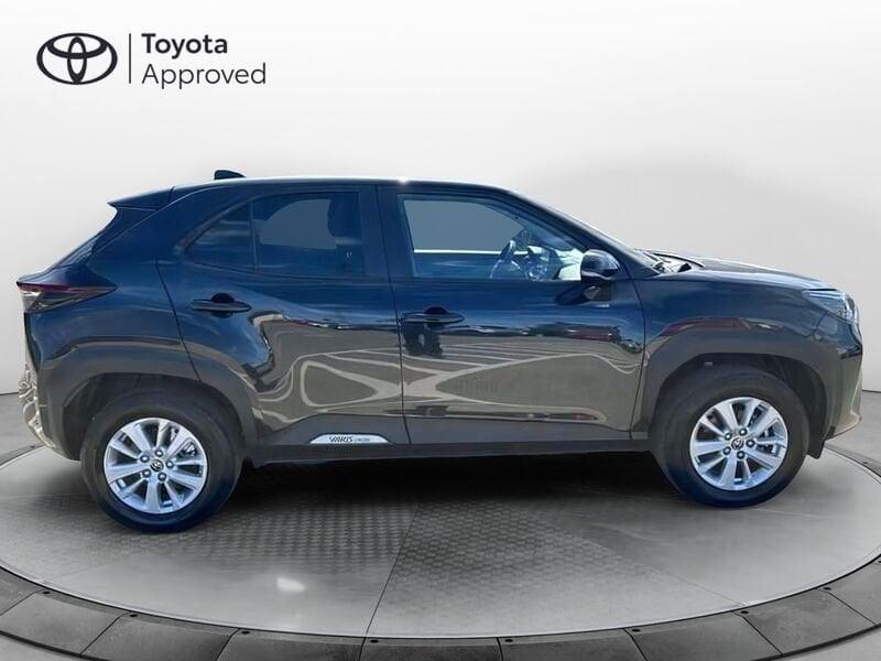 Toyota Yaris Cross 1.5h Business fwd 116 CV e-cvt