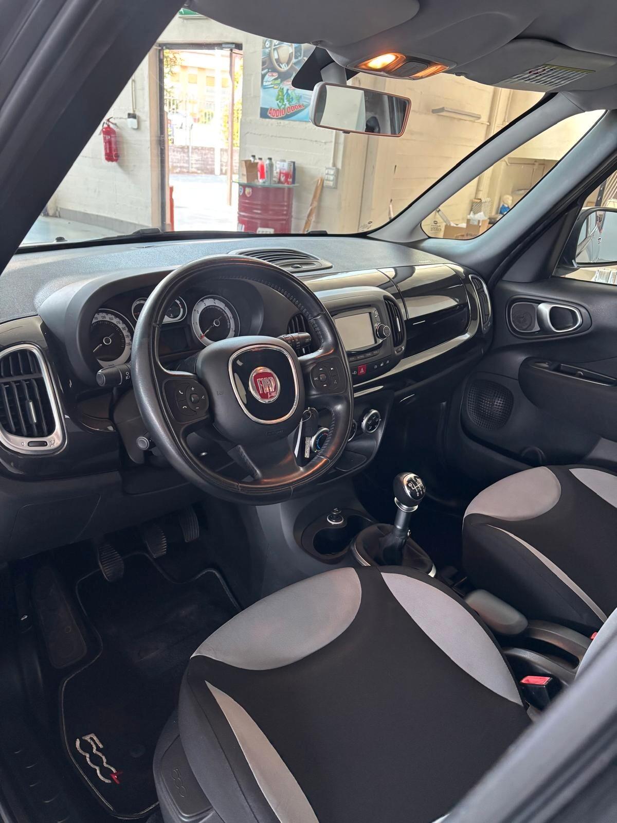 Fiat 500L Living 1.6 Multijet 105 CV Pop Star