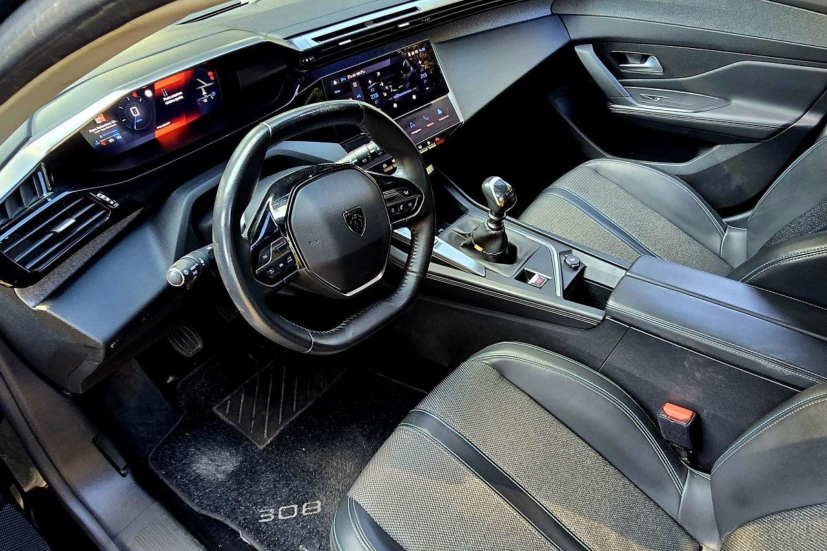 PEUGEOT 308 BlueHDi 130 S&S Allure Pack