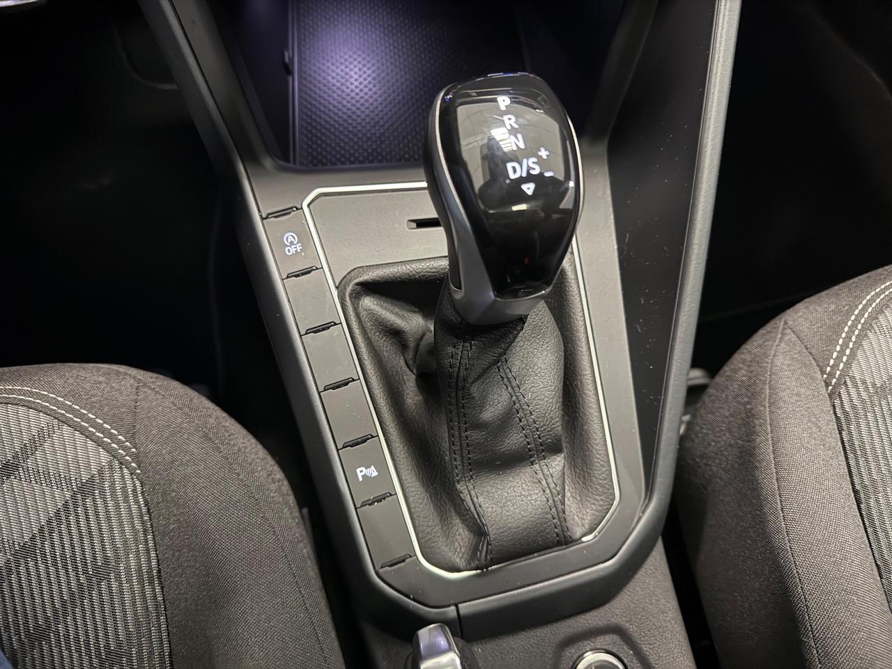 Volkswagen Taigo 1.0 TSI 115 CV DSG R-Line