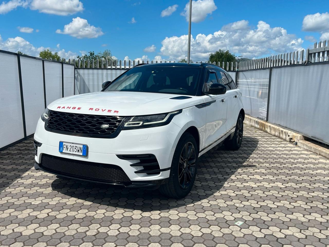 Land Rover Range Rover Velar Range Rover Velar 2.0 TD4 180 CV R-Dynamic S