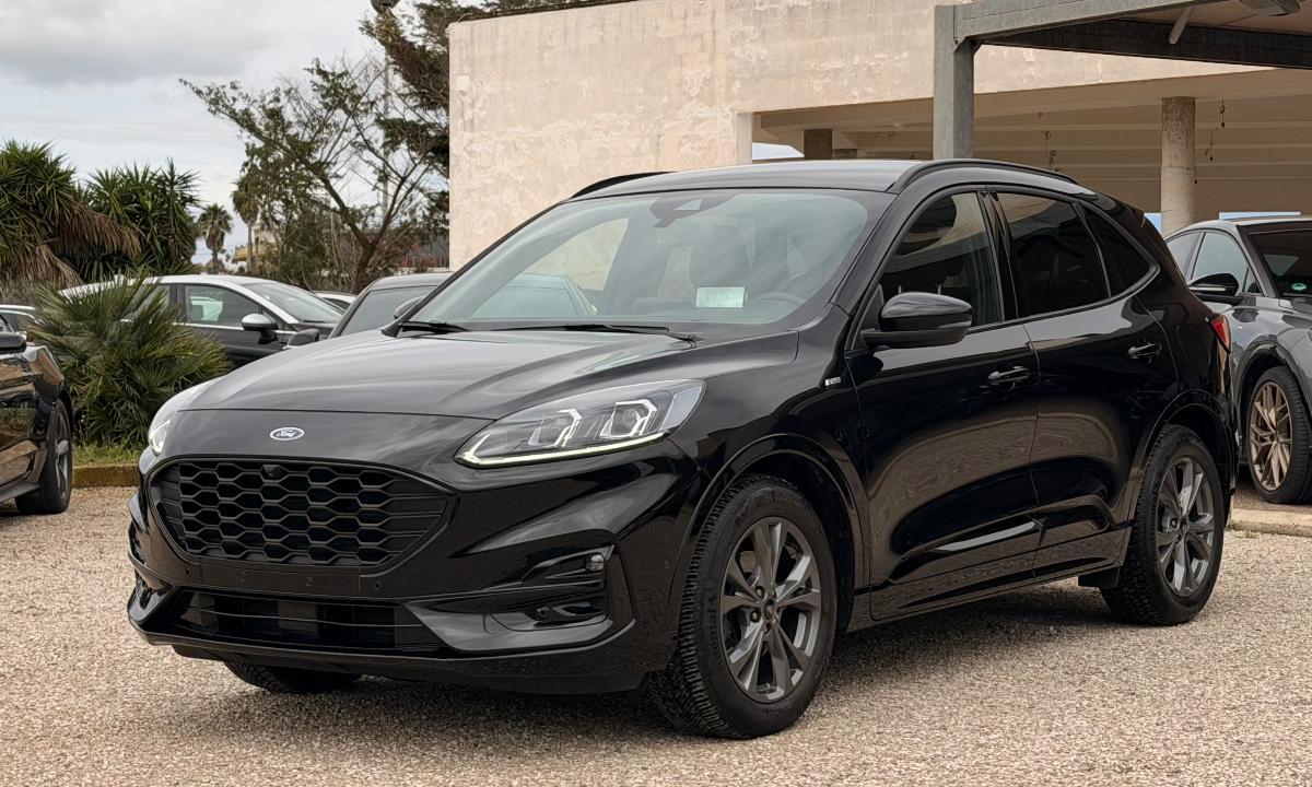 FORD Kuga 1.5 TDCI 120 CV S&S 2WD P. ST-Line