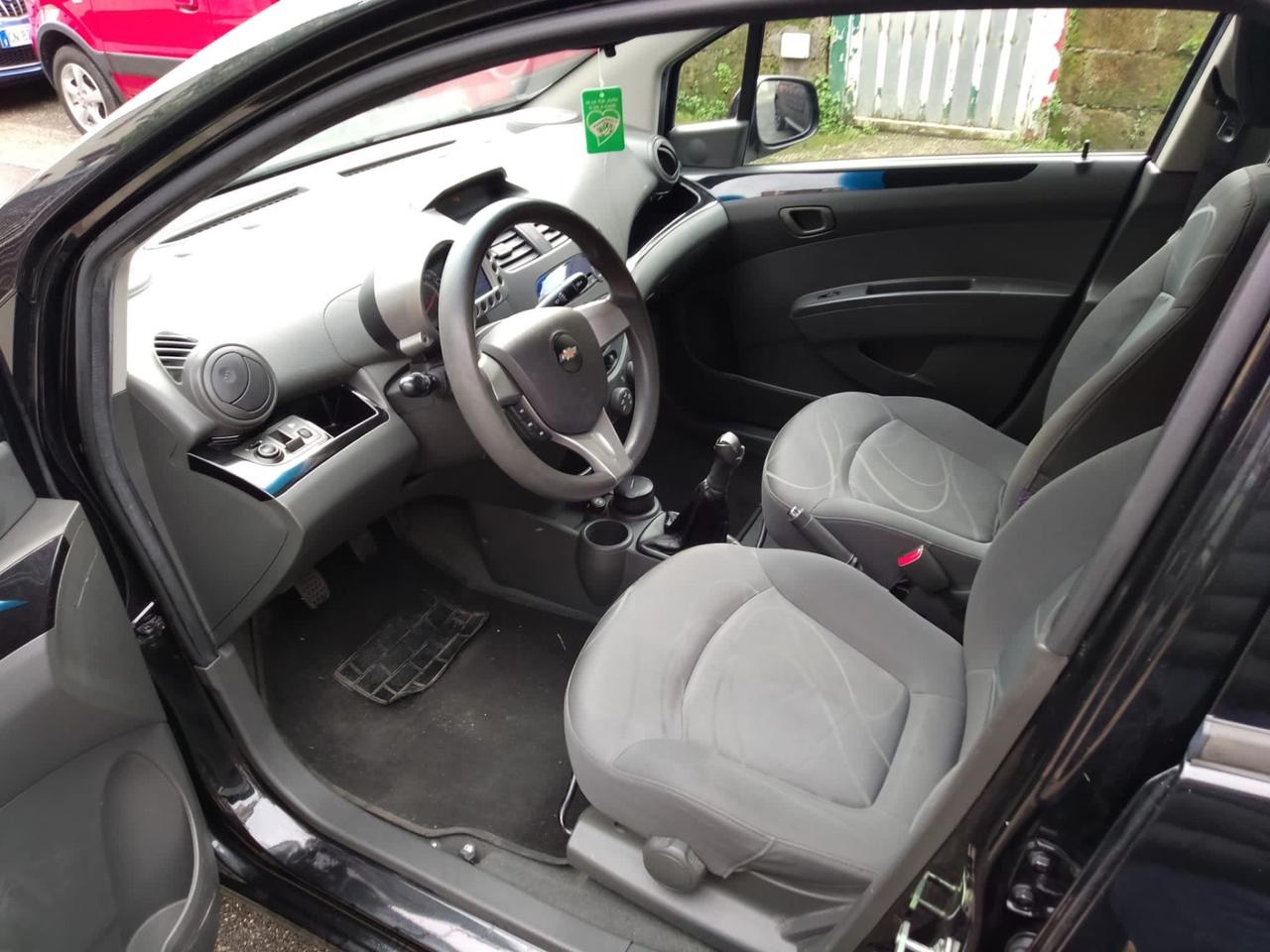 Chevrolet Spark 1.2 LT