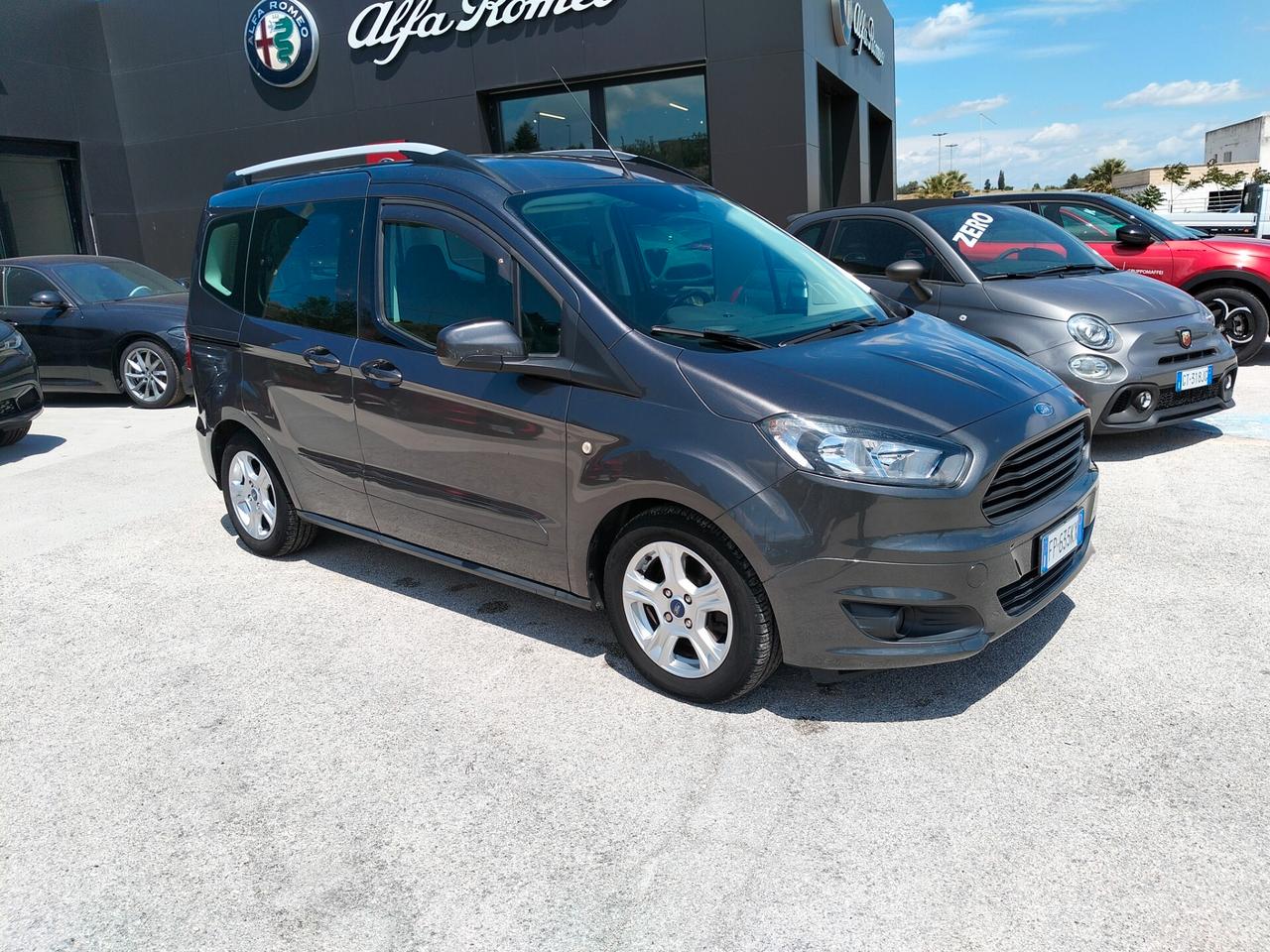 Ford Tourneo Courier Tourneo Courier 1.5 TDCI 75 CV Plus