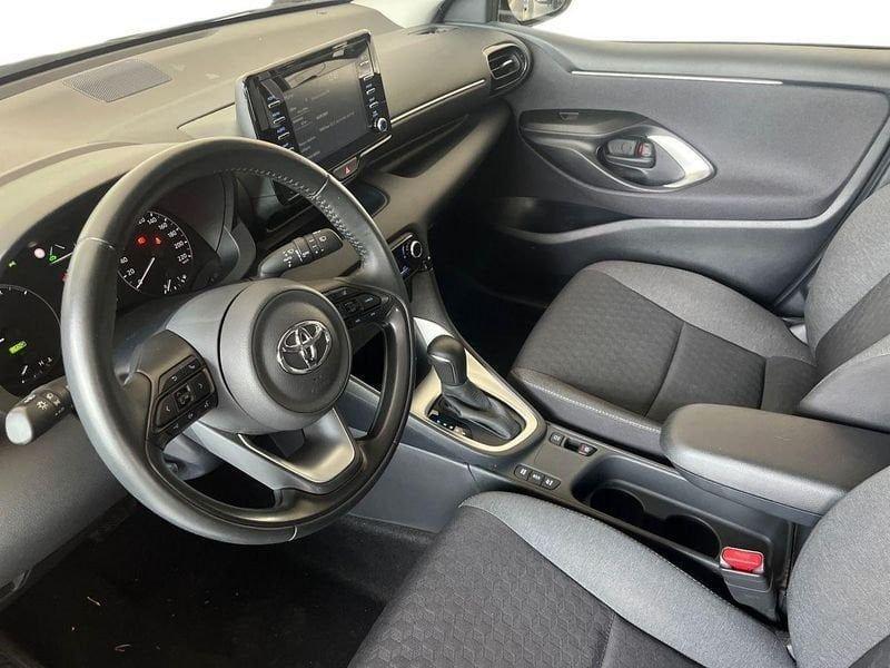 Toyota Yaris 1.5 hybrid Active