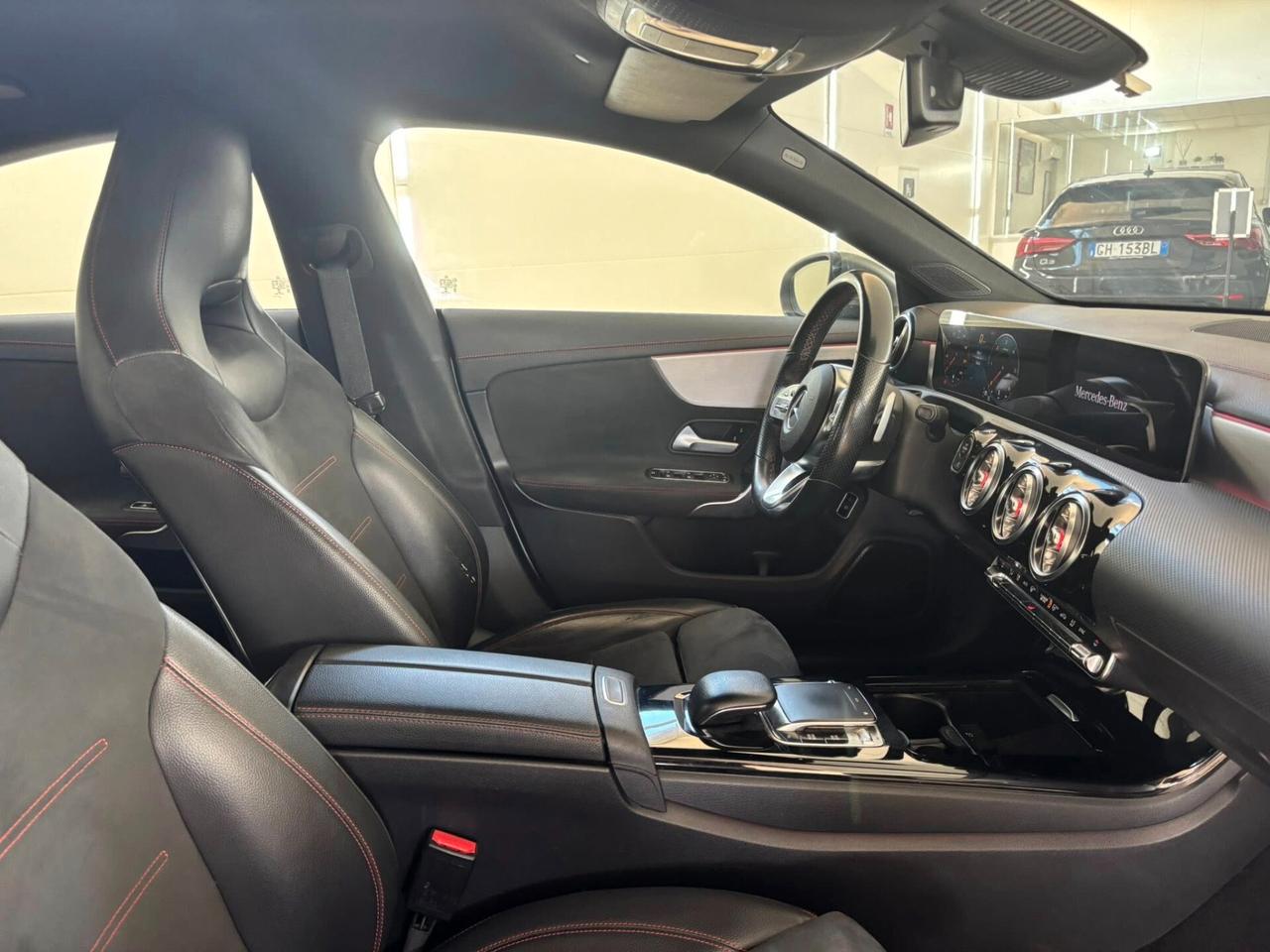 Mercedes-benz CLA 200 180 d Automatic Premium