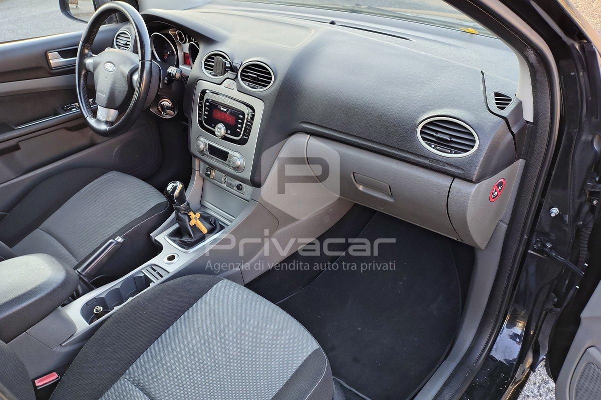 FORD Focus 1.6 (100CV) 5p. Titanium