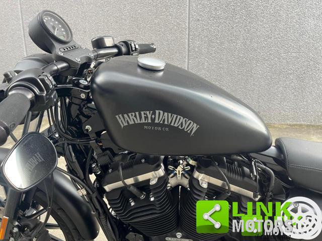HARLEY-DAVIDSON 883 Iron Unico Proprietario