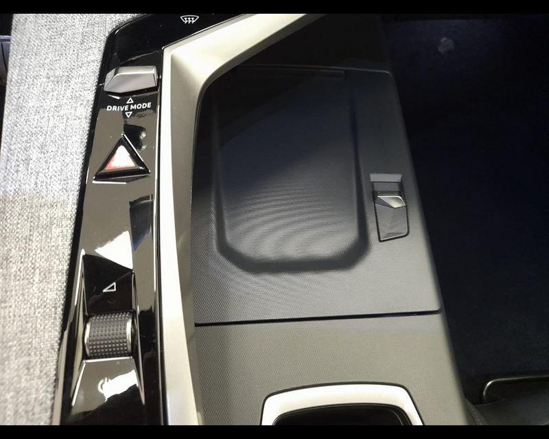 Peugeot 3008 III 2024 1.2 hybrid Allure 136cv e-dcs6