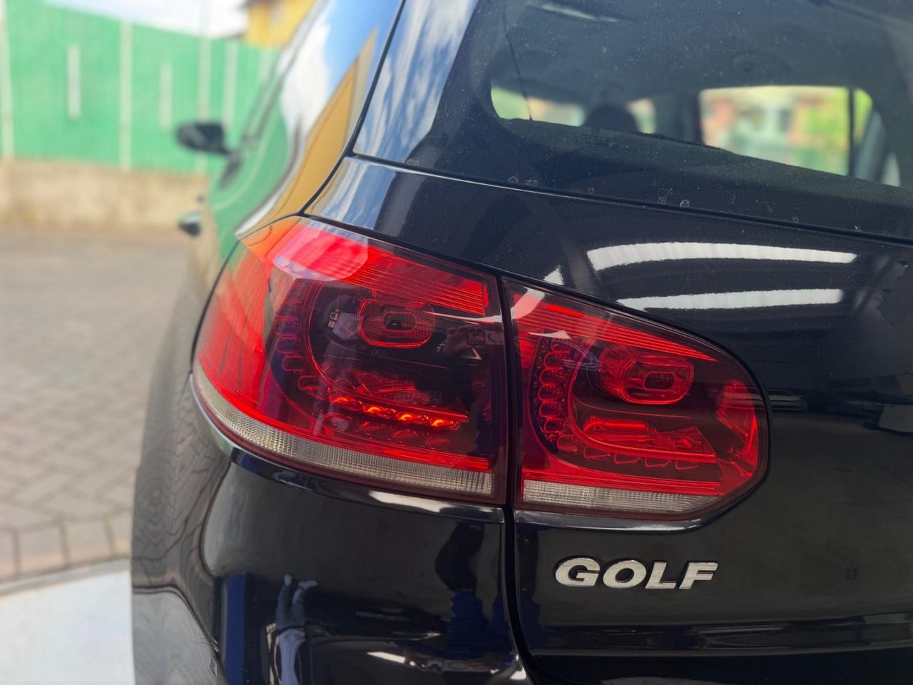 Volkswagen Golf 1.6 TDI DPF 5p. Highline NEOPATENTATI