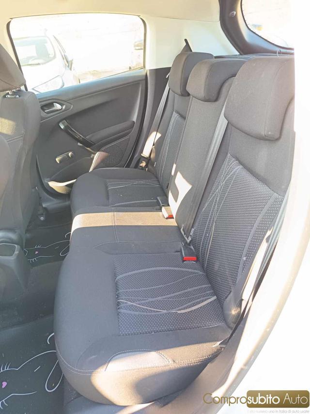 PEUGEOT 208 1° serie 1.2 VTi 82 CV 5 porte Allure