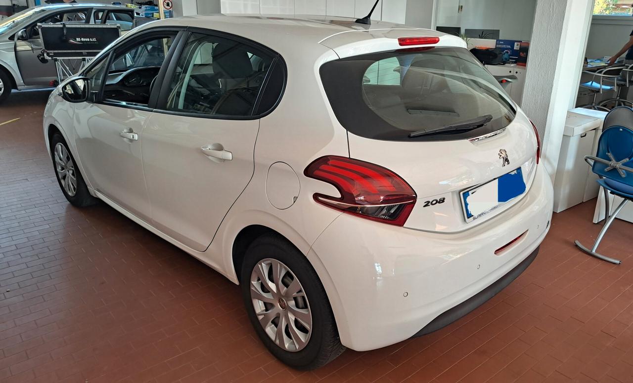 Peugeot 208 PureTech 82 5 porte Active OK NEO PATENTATI