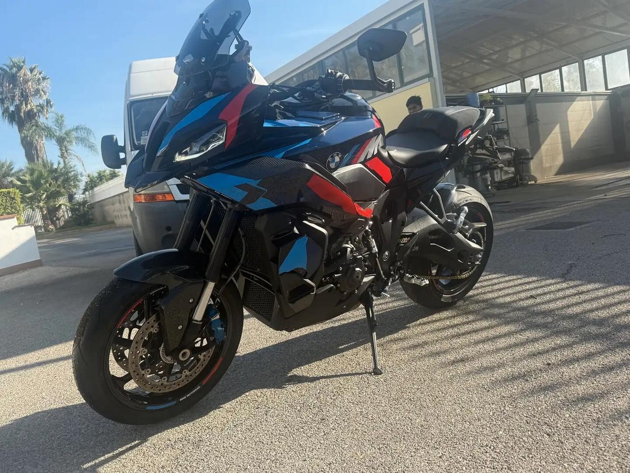 Bmw M 1000 XR