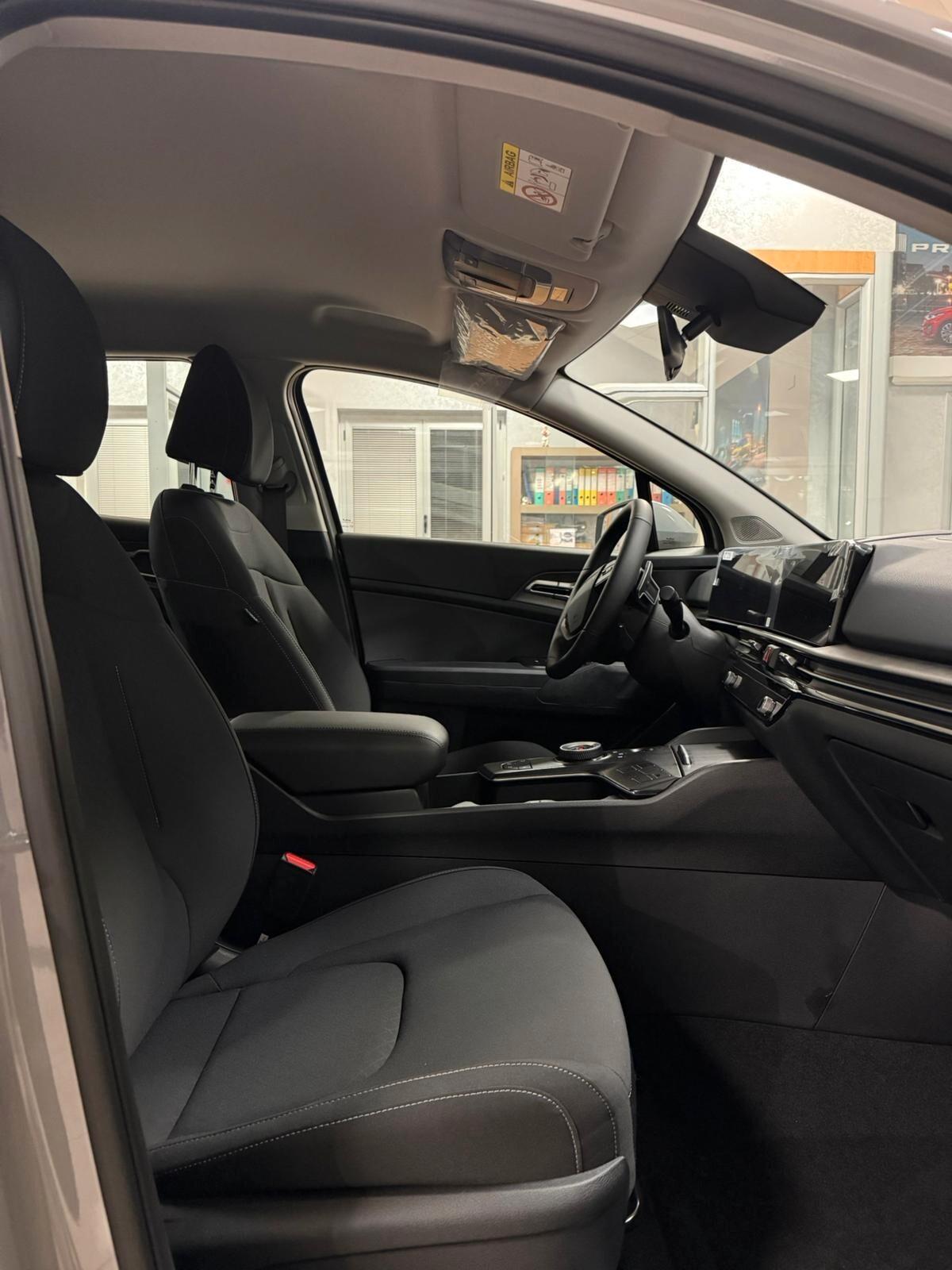 Kia Sportage 1.6 TGDi HEV AT Business