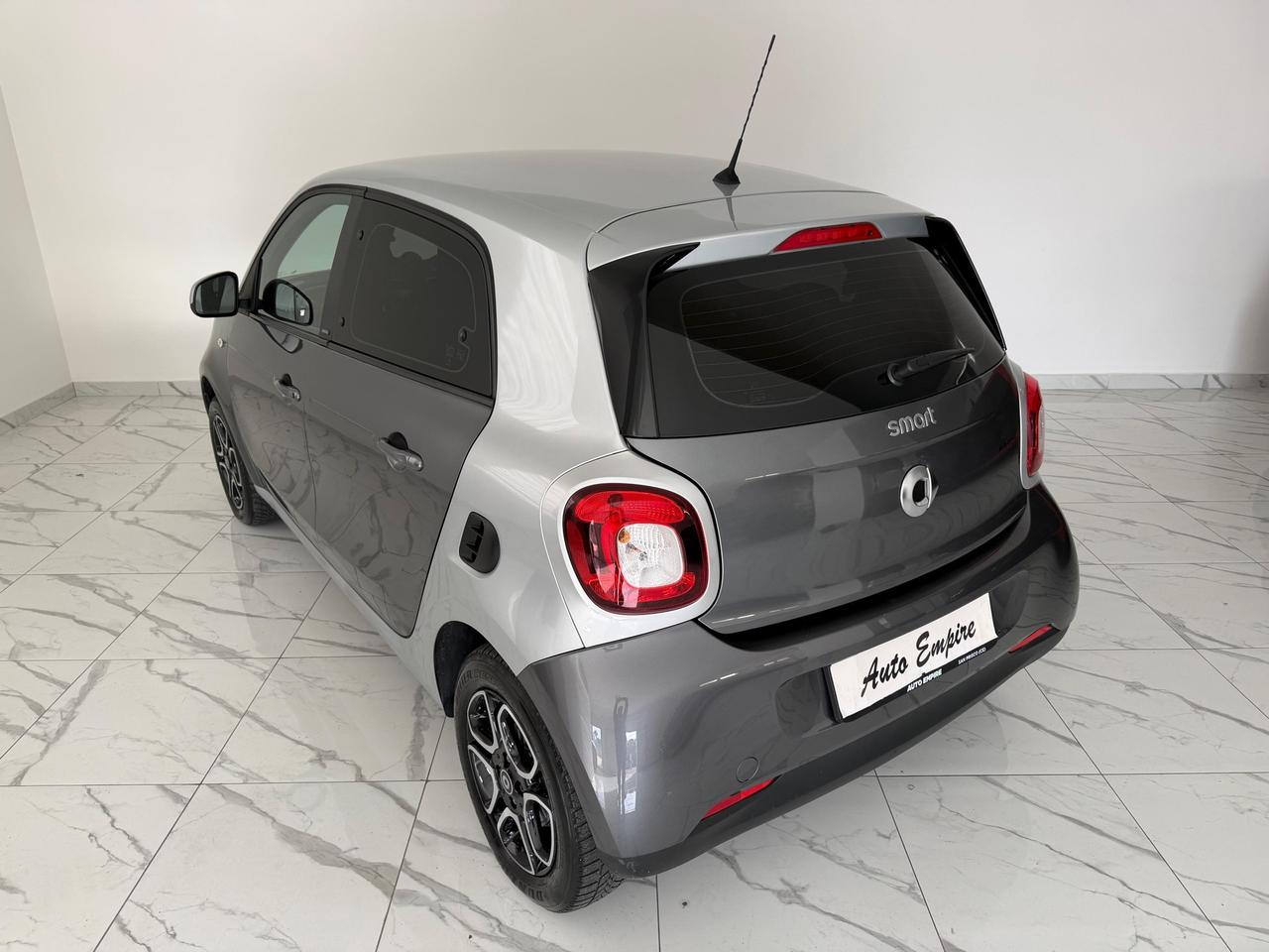 SMART FORFOUR PASSION 90 CV CAMBIO AUTOMATICO