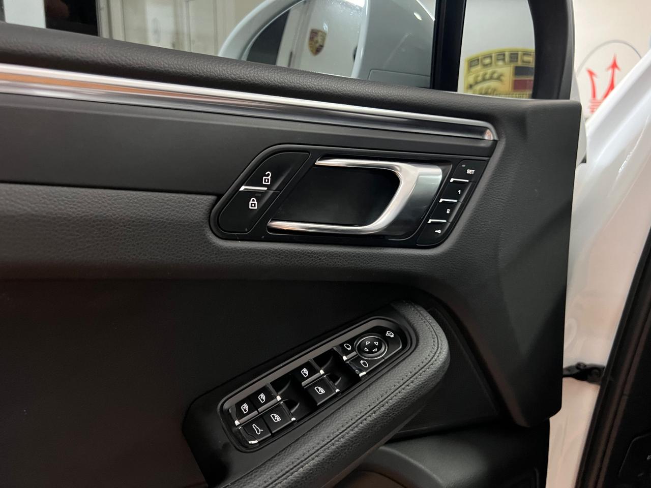 Porsche Macan 2.0 265cv