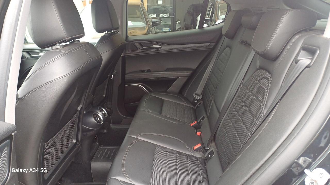 Alfa Romeo Stelvio 2.2 210 CV AT8 Q4 Executive