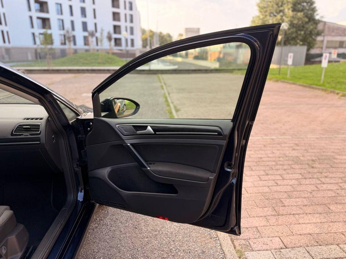 Volkswagen Golf 1.4 tgi Highline 5p