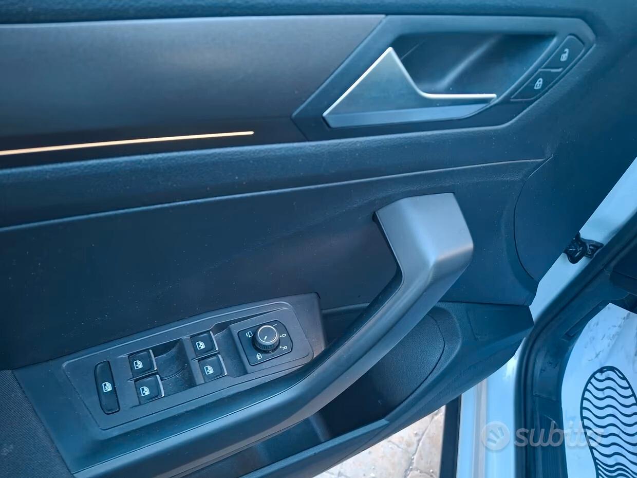 Volkswagen T-Roc 1.0 TSI 115 CV Advanced BlueMotion Technology