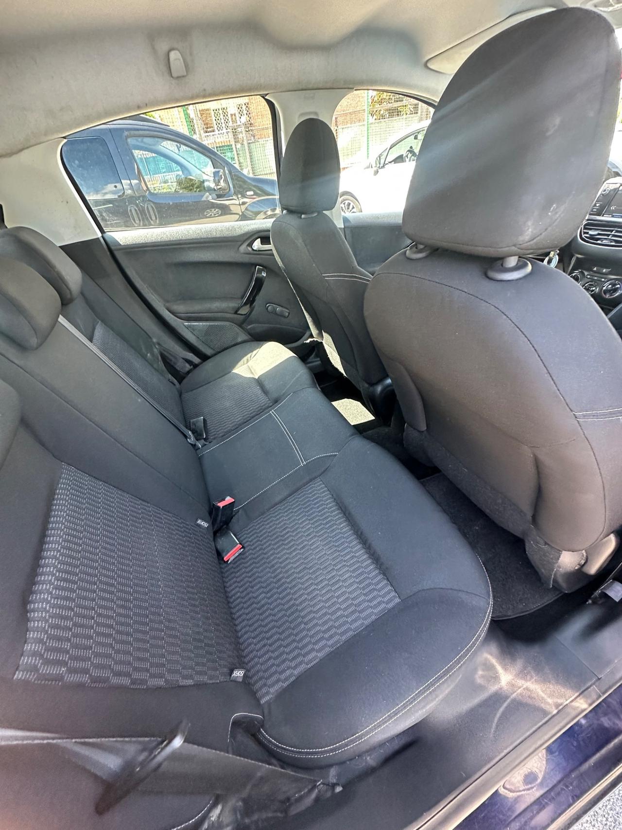 Peugeot 208 BlueHDi 75 5 porte Active