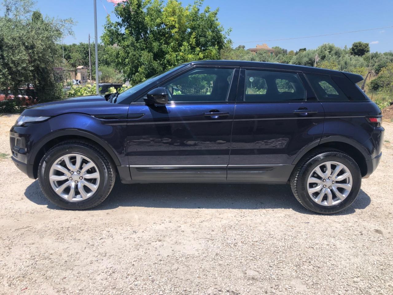 Land Rover Range Rover Evoque Range Rover Evoque 2.2 TD4 5p. Dynamic