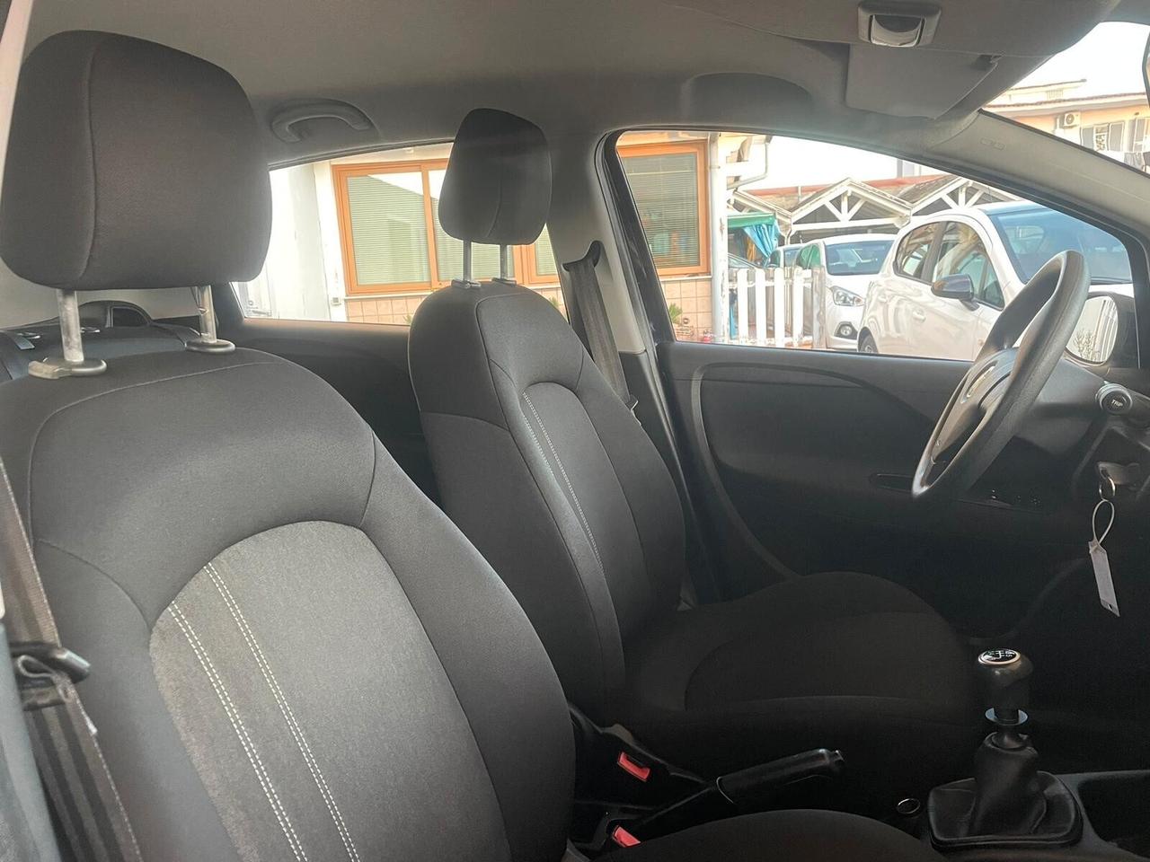 Fiat Punto 1.4 8V 5 porte Natural Power Lounge