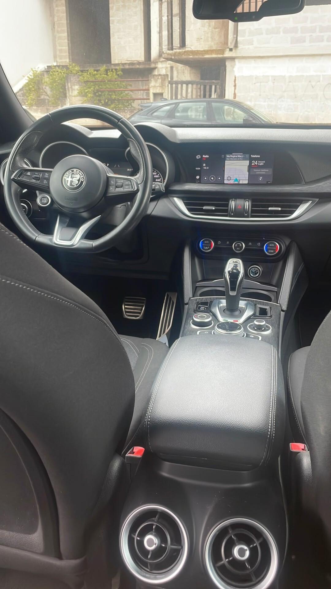 Alfa Romeo Stelvio 2.2 Turbodiesel 160 CV AT8 RWD Sprint